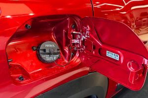 Fuel Lid (Open) Image of KWID