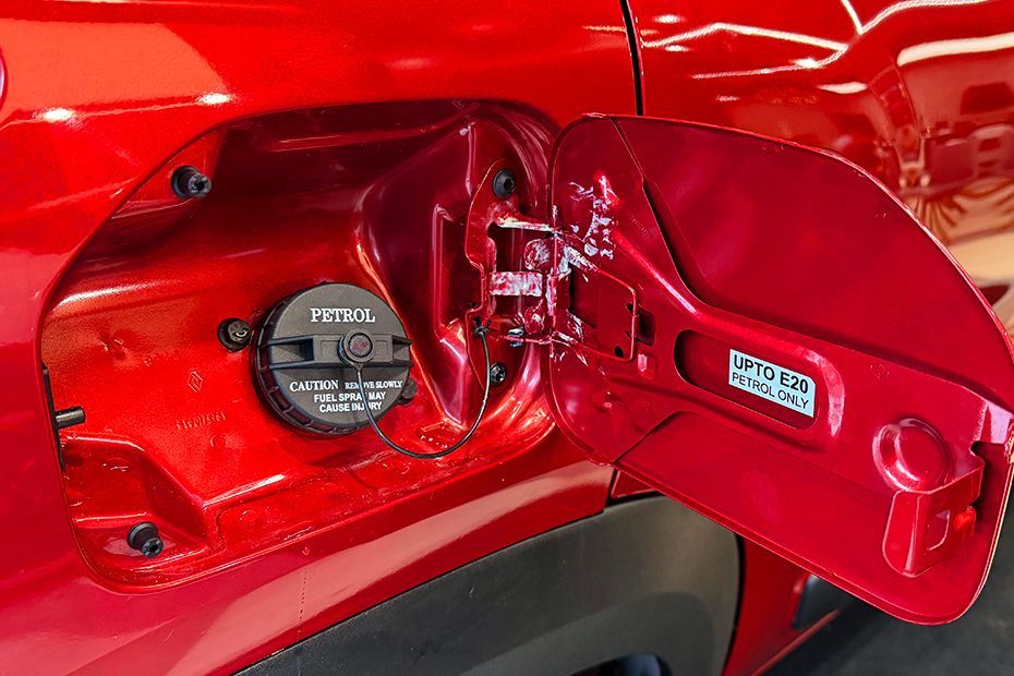 Fuel Lid (Open) Image of KWID