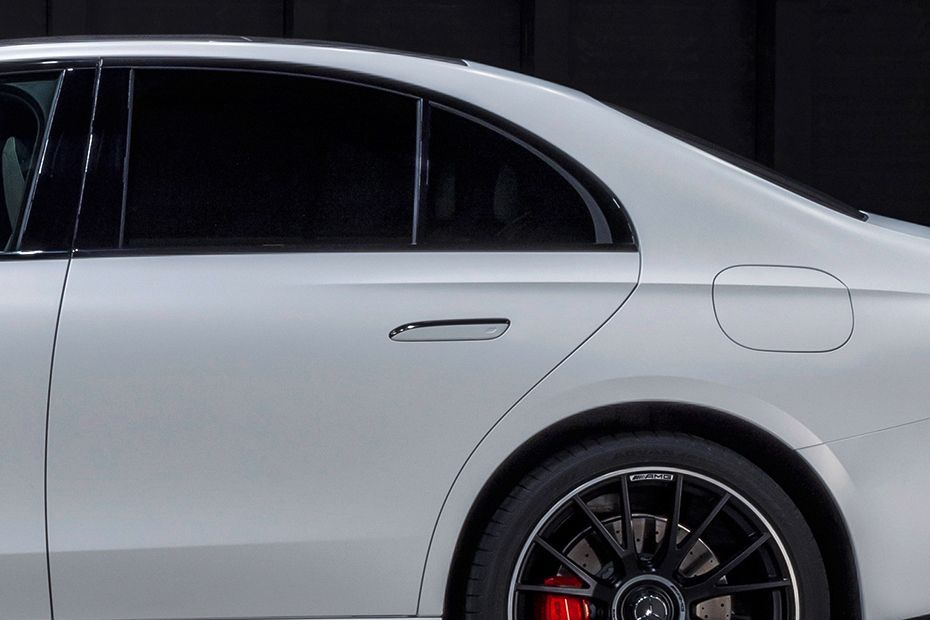 Rear Door Handle Image of AMG E 53