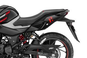 Rear Fairing of Xtreme 160R 4V
