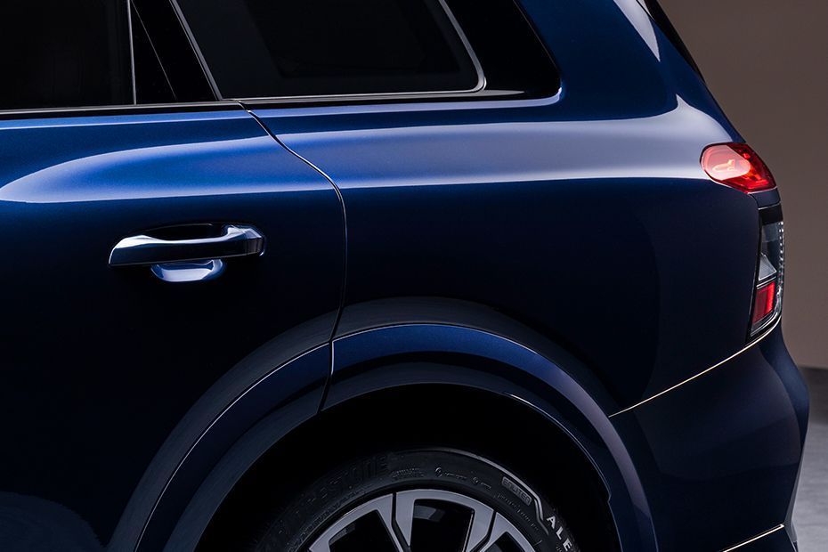 Rear Fender Image of Q9