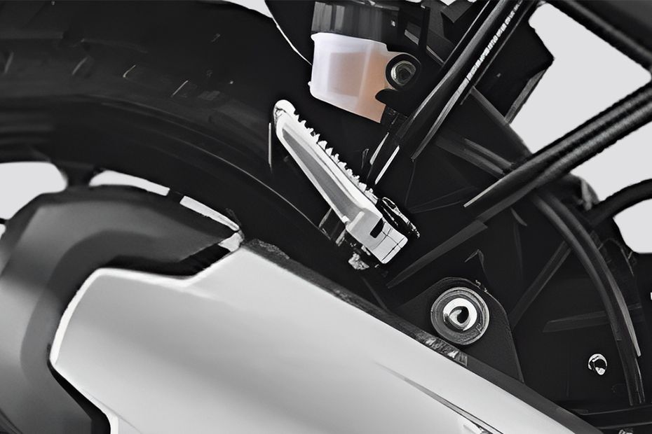 Rear Footpeg of FZ-FI Version 3.0