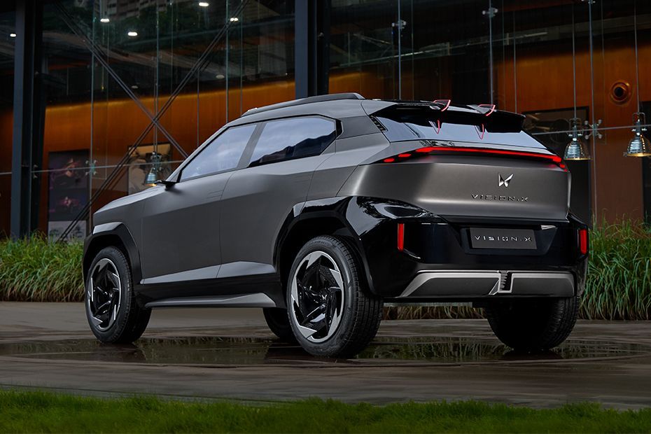 Rear Left Three Quarter View Image of Vision X