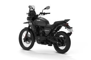 Rear Left Three Quarter View of Adventure