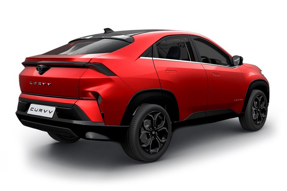Rear Right Three Quarter View Image of Curvv