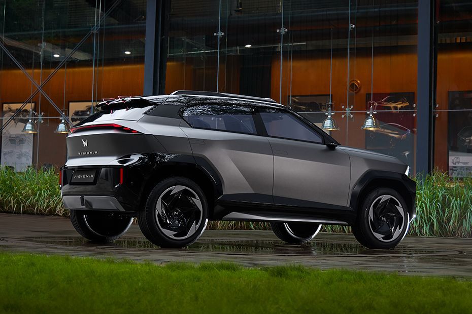 Rear Right Three Quarter View Image of Vision X