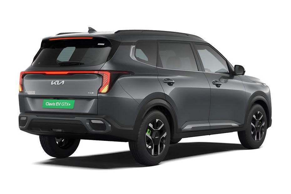Rear Right Three Quarter View Image of Carens Clavis EV