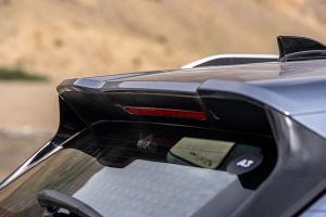 Rear Spoiler Image of Tekton