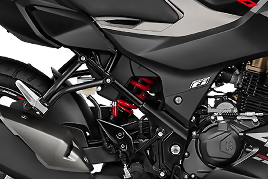 Rear Suspension of Xtreme 160R 4V