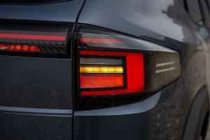 Turn Indicator (Rear) Image of Tekton