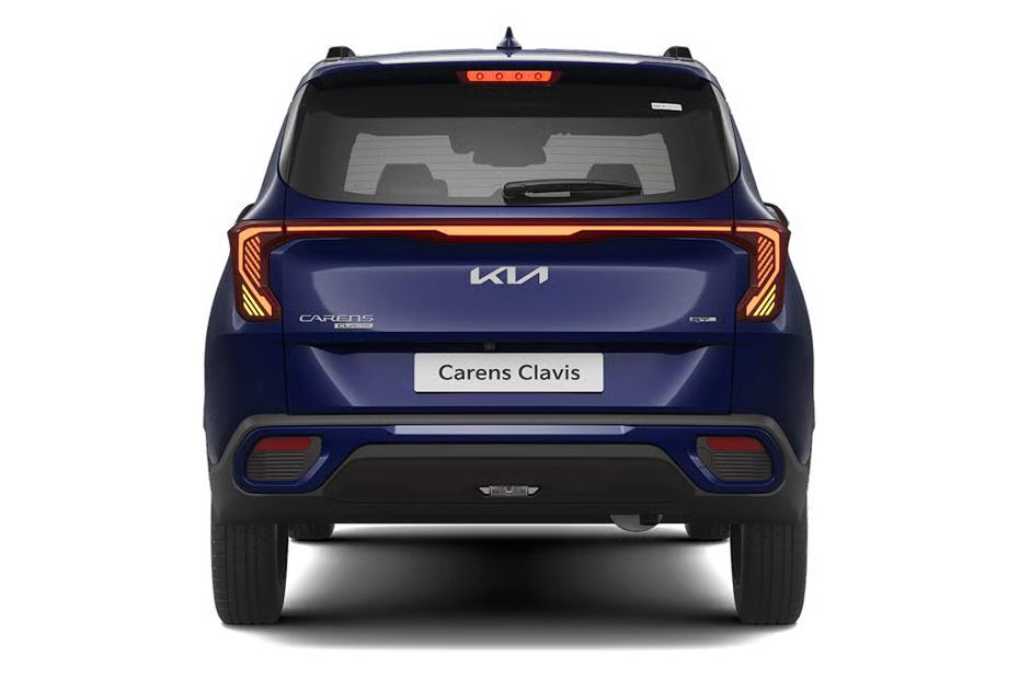 Rear View Image of Carens Clavis