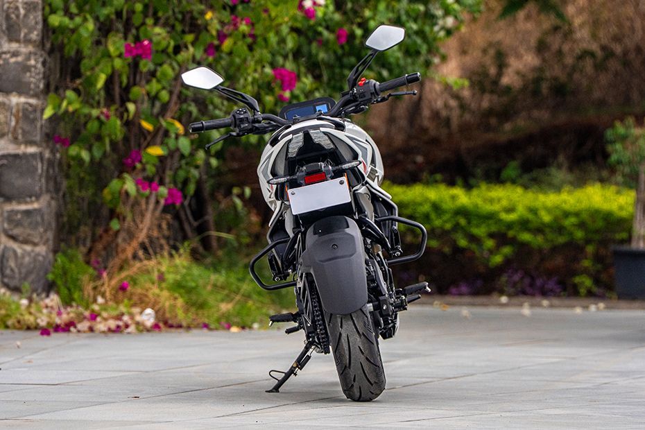 Rear View of Pulsar NS400Z