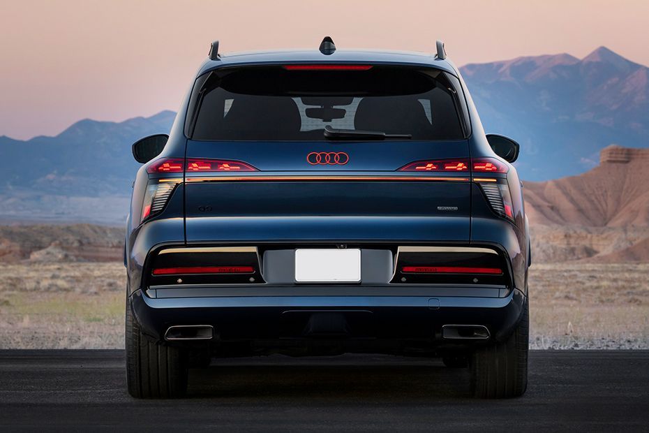 Rear View Image of Q9