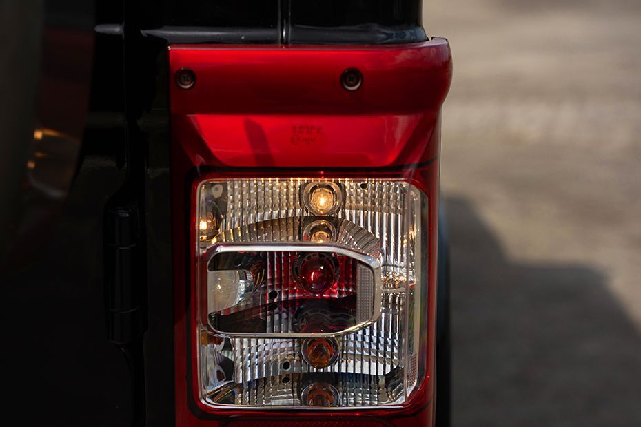 Reverse Lamp Image of Bolero