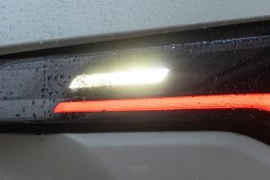 Reverse Lamp Image of ZR-V
