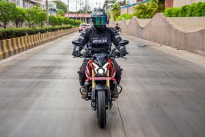 Riding: Front View of Pulsar NS400Z