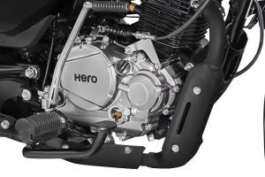 Engine (Right) of Super Splendor XTEC