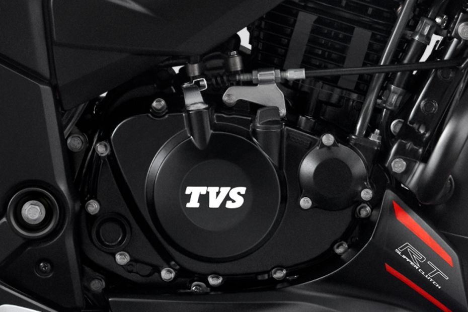 Engine (Right) of Apache RTR 200 4V