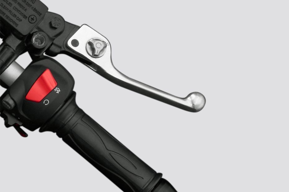 Switchgear (Right) of  Apache RTR 200 4V