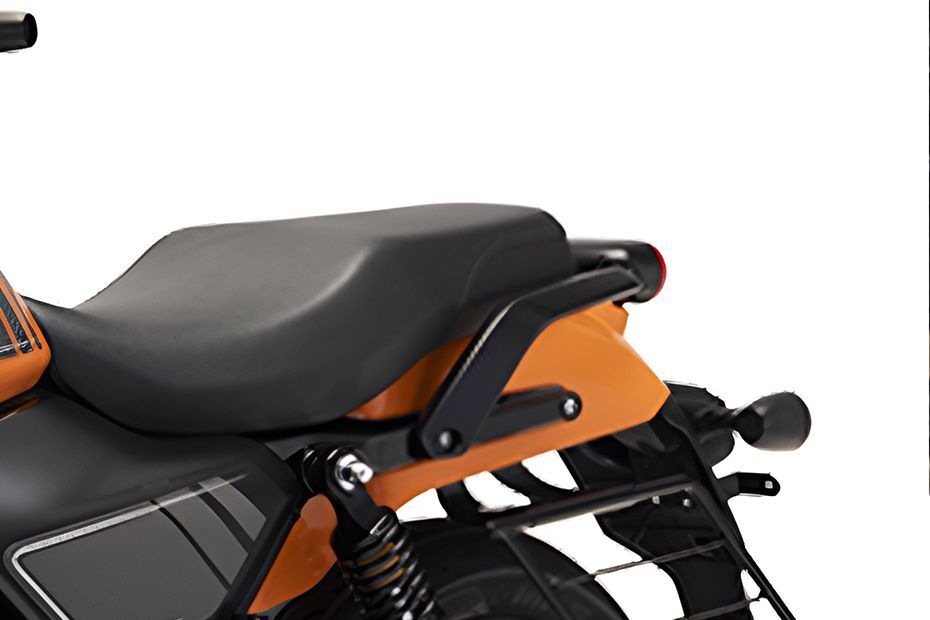 Seat of X440
