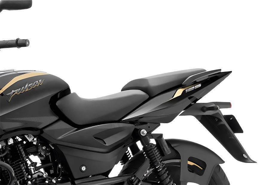 Seat of Pulsar 125
