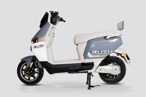 Side Profile View (Left) of Rush