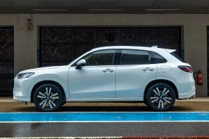 Side Profile View (Left) Image of ZR-V