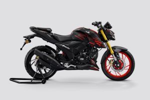 Side Profile View (Right) of Apache RTR 200 4V