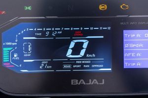 Tachometer of Pulsar NS400Z