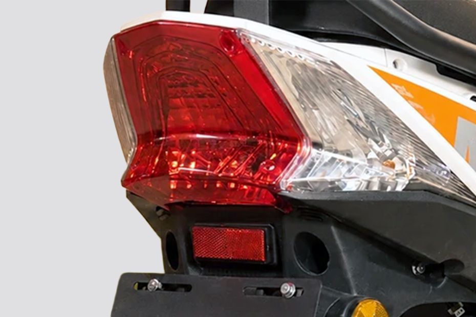 Tail Lamp of Duster