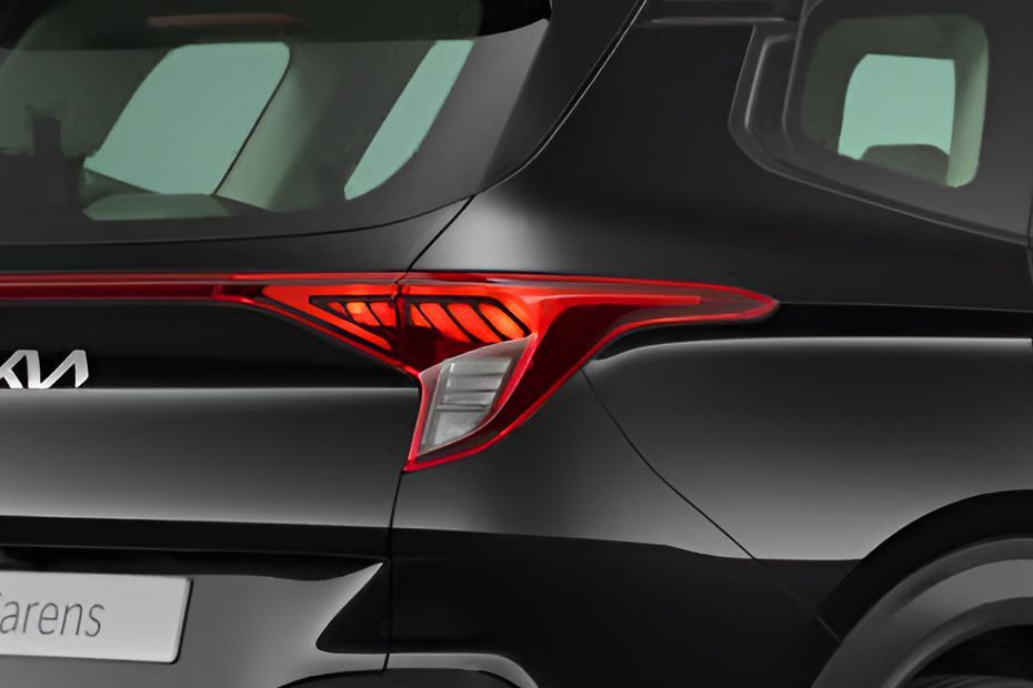 Taillight Image of Carens