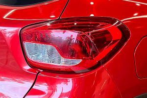 Taillight Image of KWID