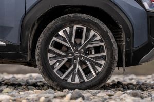 Wheel Image of Tekton
