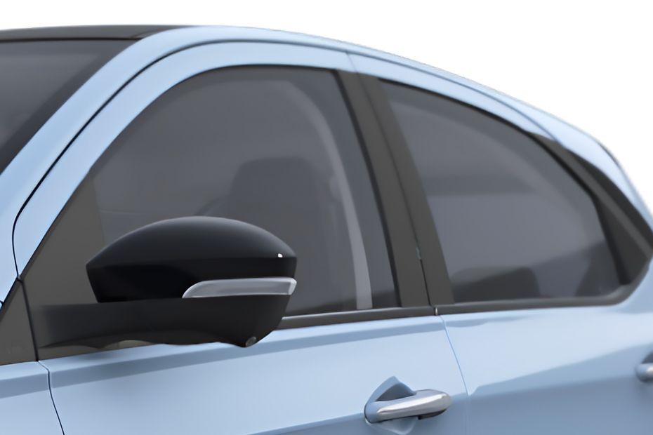 Window Line Image of Tiago