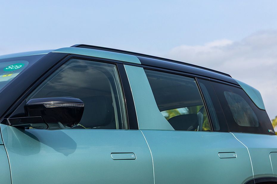 Window Line Image of Sierra EV