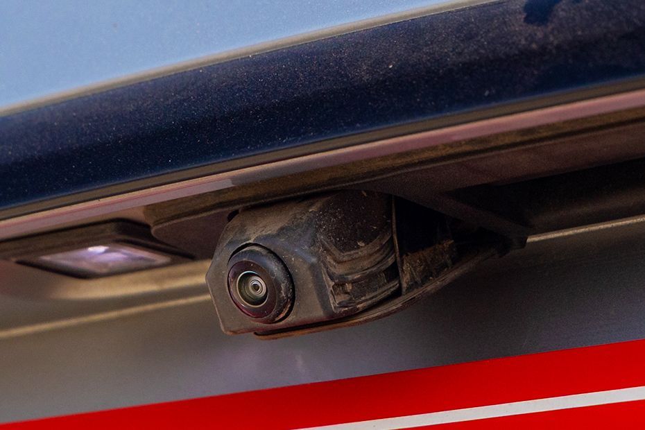 360 Degree Camera (Rear) Image of GLC