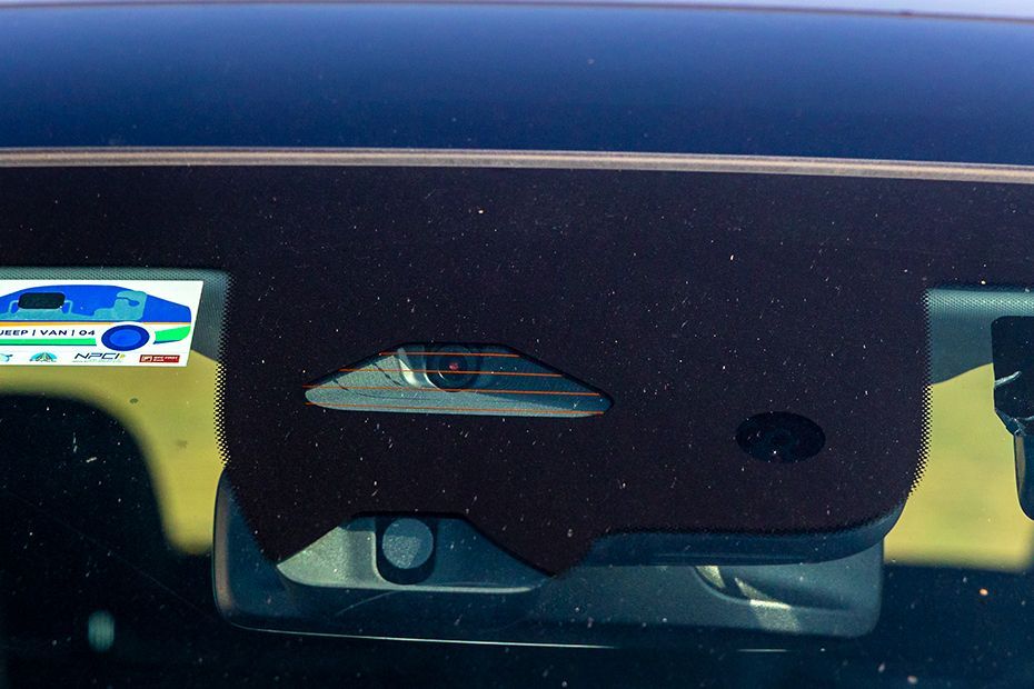ADAS: Front Camera Image of GLC