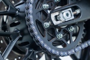Chain Image of Tracker 400