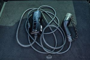 Charger Image of VF6