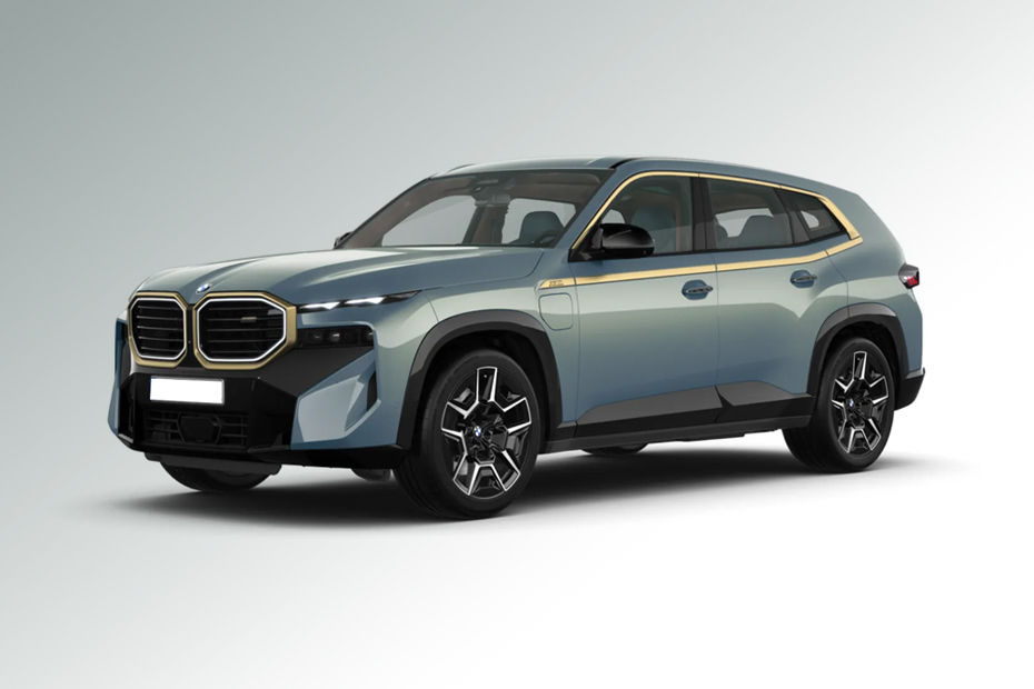 BMW XM Cape-York-Green-metallic colour