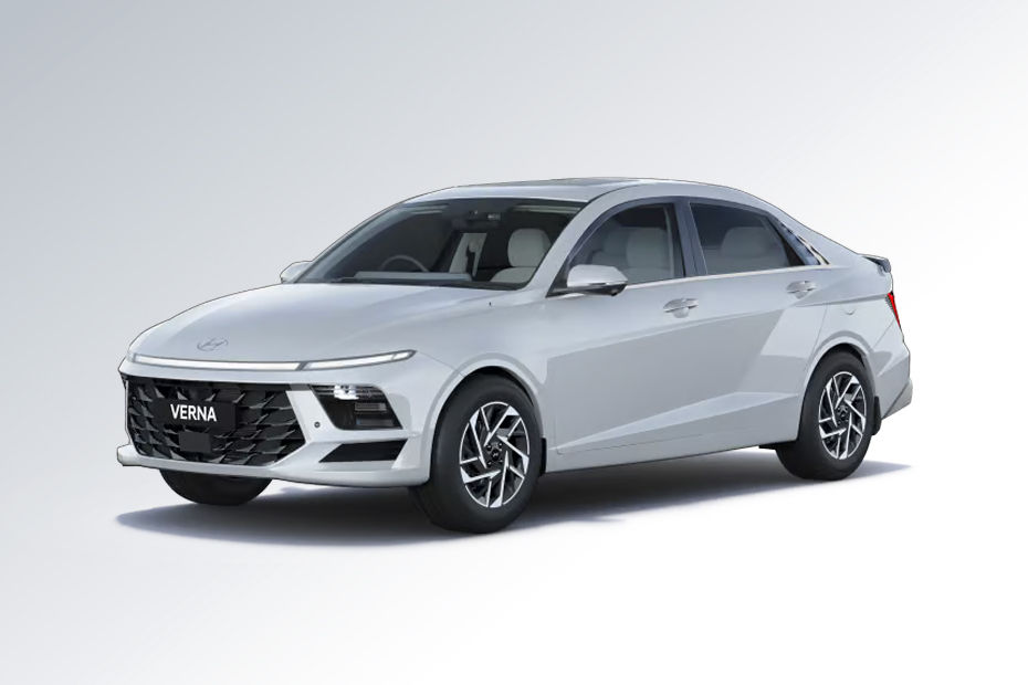 Hyundai Verna Atlas-White colour
