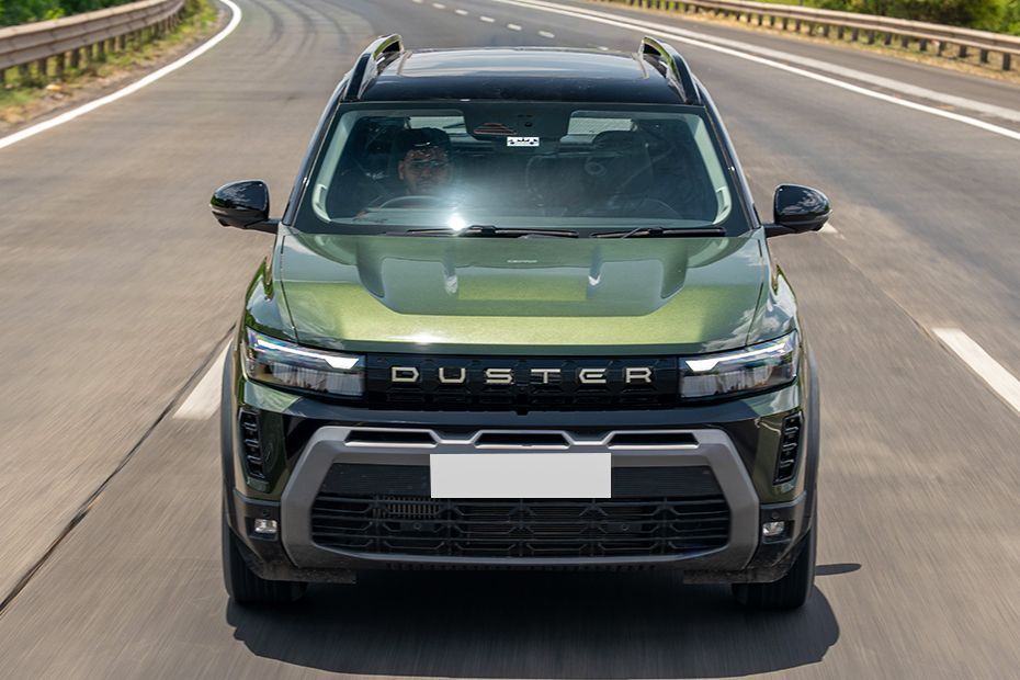 Driving: Front View Image of Duster