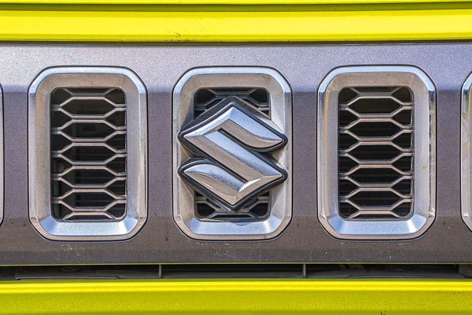 Brand Logo (Front) Image of Jimny