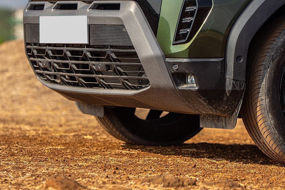 Front Bumper Image of Duster