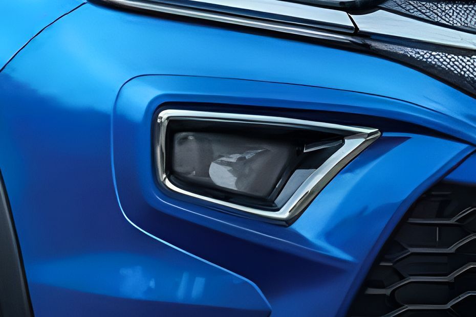 Front Fog Lamp Image of Hyryder
