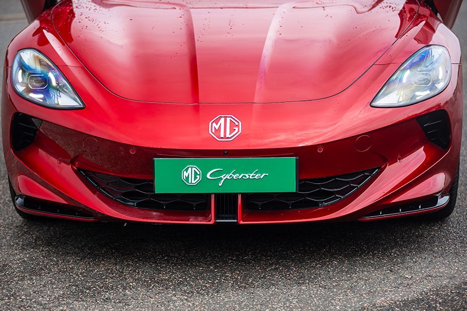 Front Grille Image of Cyberster