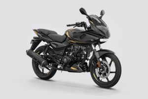 Front Right Quarter View of Pulsar 220F