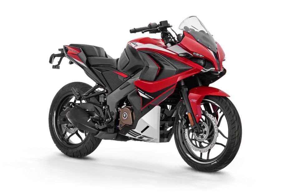 Front Right Quarter View of Pulsar RS200