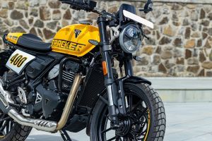 Front Suspension of Tracker 400