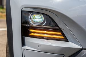 Turn Indicator (Front) Image of VF6